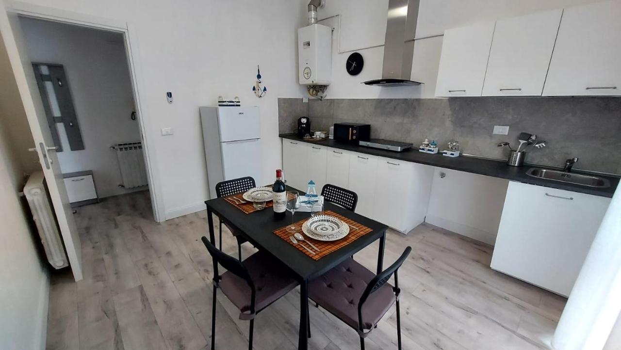 Green Central House Apartment La Spezia Exterior photo